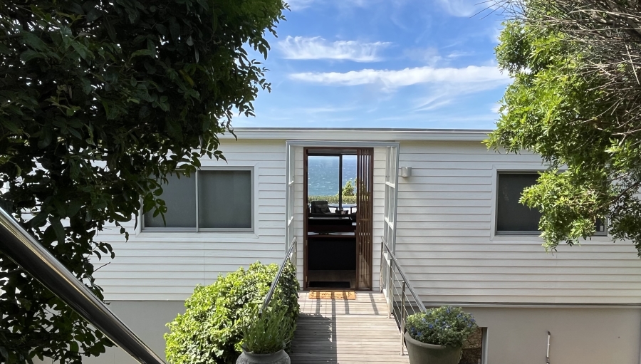 4 Bedroom Property for Sale in Murdock Valley Western Cape